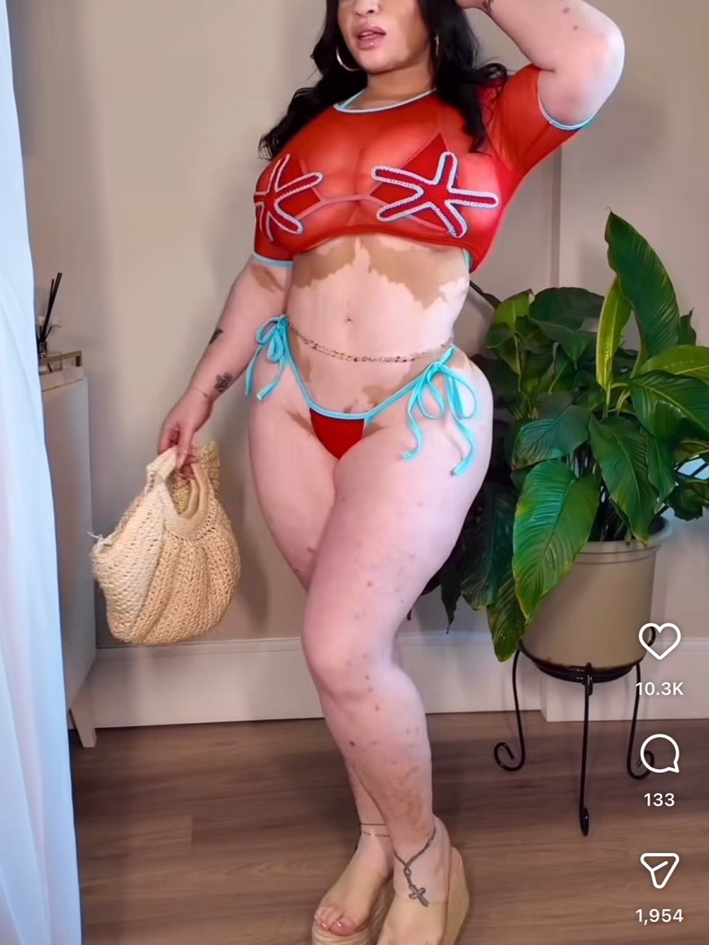 Red Mesh Starfish Appliqué Crop Top